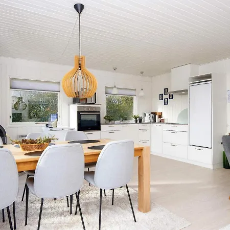 Holiday home Xii *
